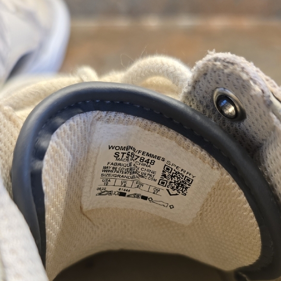 Sperry Women's Gray and White Sneakers - Picture 5 of 6